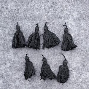 Elegant Black Tassel Set for Home Decor